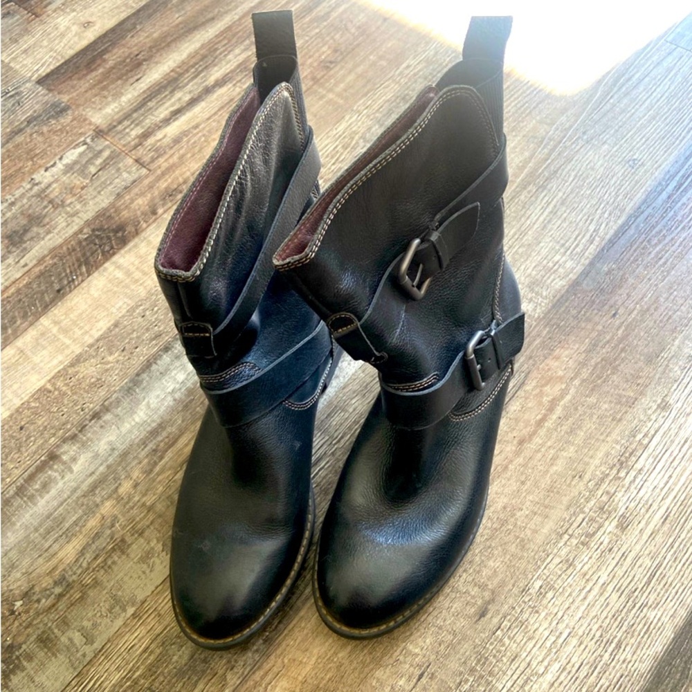 Montana Leather boots size8.5